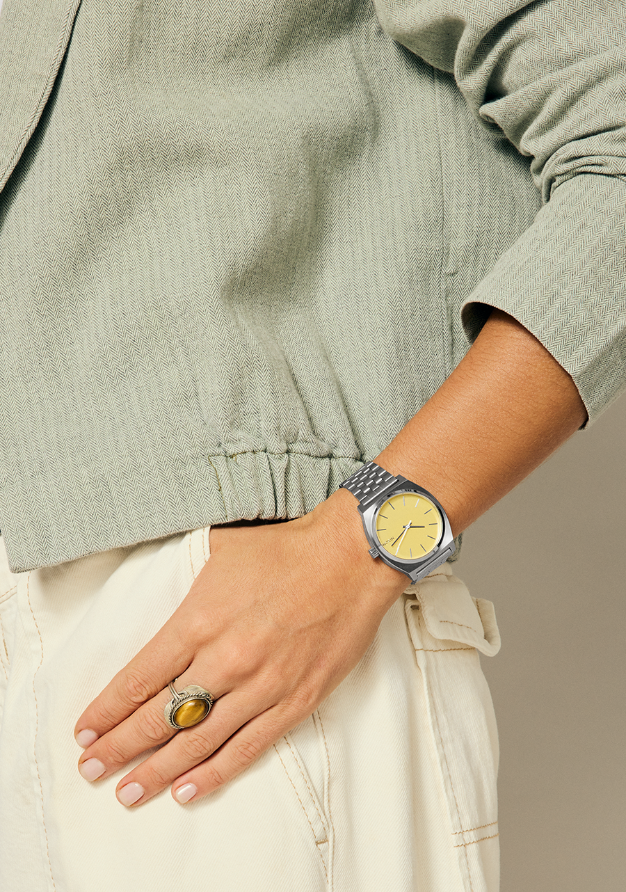 Time Teller - Silver / Butter View 10